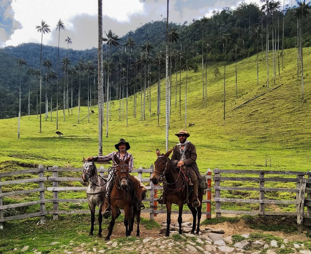 As Se Recorren Cinco Pa Ses De Am Rica Latina A Lomo De Mula Por El