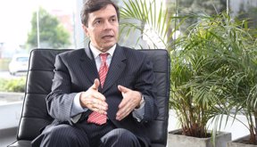 Roberto Vélez Vallejo