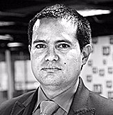 Freddy Castro, Gerente de Banca de las Oportunidades