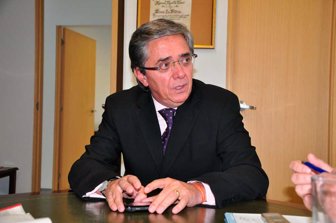 cardona0508-1000