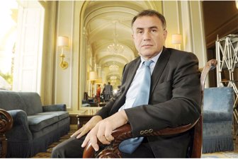 roubini0528-1000
