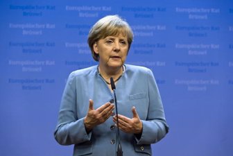 merkel1206-1000