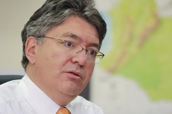 mauricio cardenas77