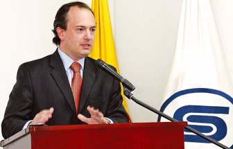 velez1117-1000