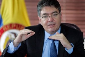 mauricio cardenas