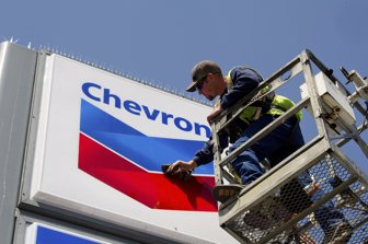 Chevron0102-1000