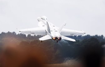 avion0711-1000