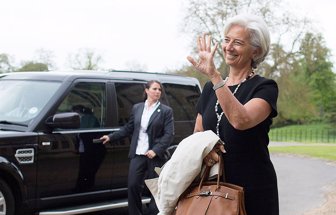 lagarde0824-1000