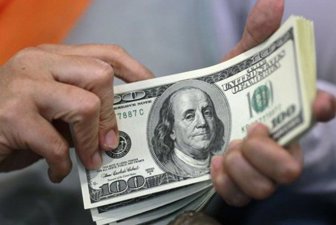 dolares 4