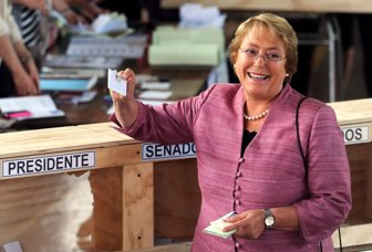 (7)CHILE-SANTIAGO-POL (28072609)