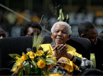 Mandela1106-1000