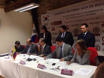 FIRMA NAVARRO