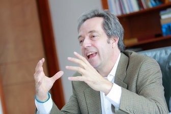 Dane - Mauricio Perfetti