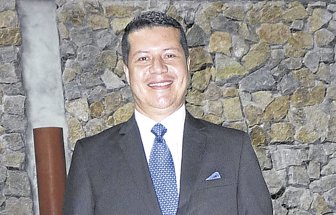 saenz0924-1000