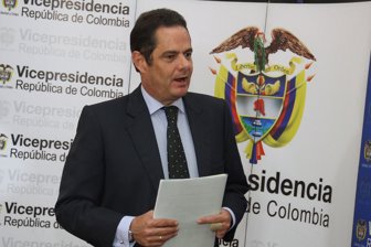 LLERAS COLP_057022