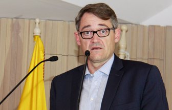 cabrera0508-100