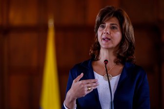 canciller colombia maria angela holguin