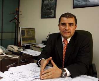 registrador distrital Jaime Suarez
