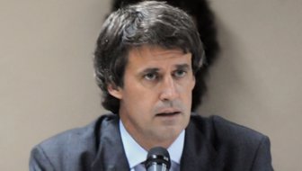 Prat_Gay.jpg_1328648940