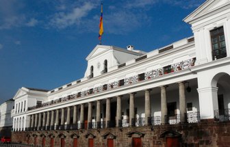 palacio2002