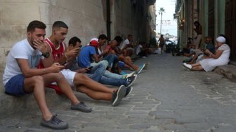 cuba celulares reut