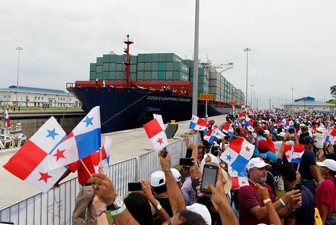 panmá canal reuters