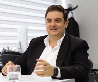 barriga-Mac-Center1