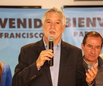 Enrique-Peñalosa