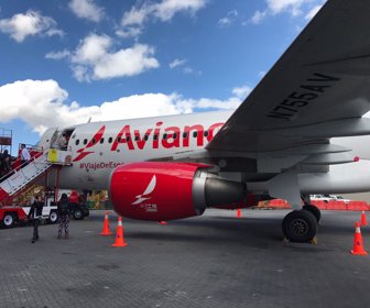 Avion-papa-Francisco-Avianca
