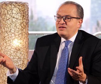 Fernando Carrillo, Procurador General.