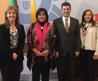 MINISTRA-EN-PORTUGAL-ALTA