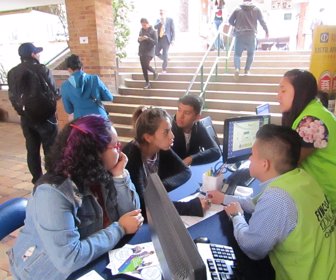 Estudiantes-Universitarios