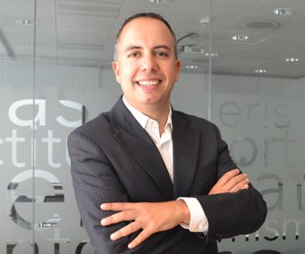 web-Roberto-Fernánder-Head-Global-Blockchain-everis