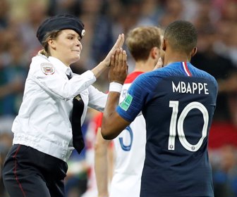 2018-07-15T161444Z_1840070444_RC1AC8941C70_RTRMADP_3_SOCCER-WORLDCUP-FINAL
