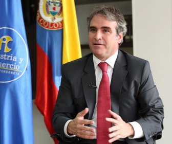 Pablo-Felipe-Robledo-15
