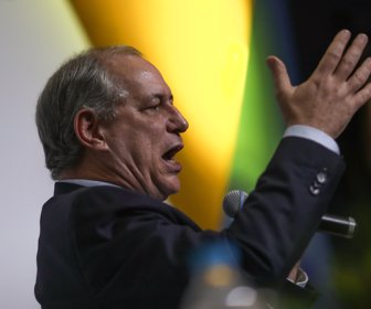 Ciro Gomes Photographer: Andre Coelho/Bloomberg