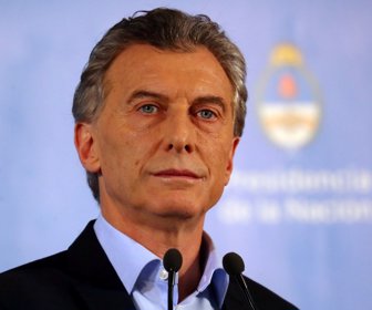 2018-09-02T151509Z_1191565151_RC191C5D3430_RTRMADP_3_ARGENTINA-ECONOMY-MINISTRIES