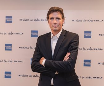 Lisandro-Delfino-en-backing-LR