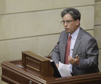 Debate de Moción de censura del Ministro de Hacienda, Alberto Carrasquilla