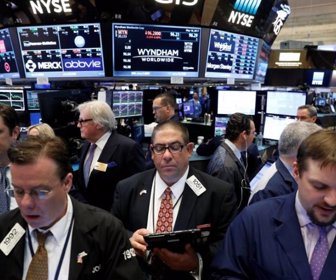 WEB-Wall-Street-abre-mixto