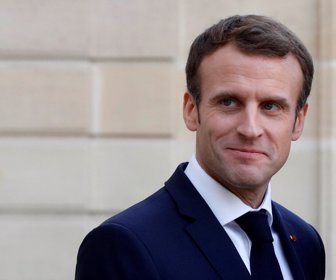 Macron1