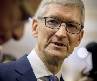 Tim Cook Photographer: Giulia Marchi/Bloomberg