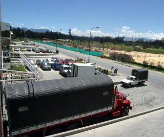 Colp_HF286237-1