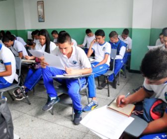 estudiantes-de-colegio