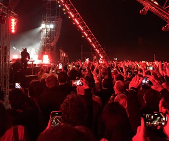 2019-03-15T230548Z_1841192571_RC114F7F6440_RTRMADP_3_MUSIC-CHILIPEPPERS-PYRAMIDS