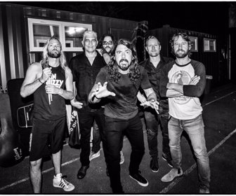 Foo Fighters tour 2017