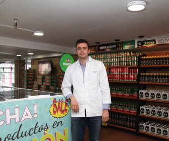 Felipe-Cardozo-gerente-de-Hipermarfish_LR-8