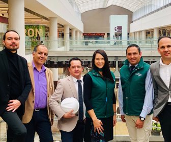 FOTO-SOCIALES-RENOVACIÓN-ARQUITECTONICA-SALITRE-PLAZA-CENTRO-COMERCIAL-1