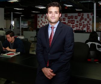 Santiago-Vicaría-Ángel-Director-de-investigacion-de-mercadeo-de-Colliers-Colombia_LR-5