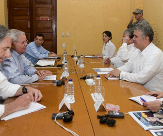 DUQUE SENADOR